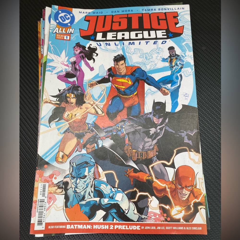 Comic Book Bundle - Picture 4 of 7